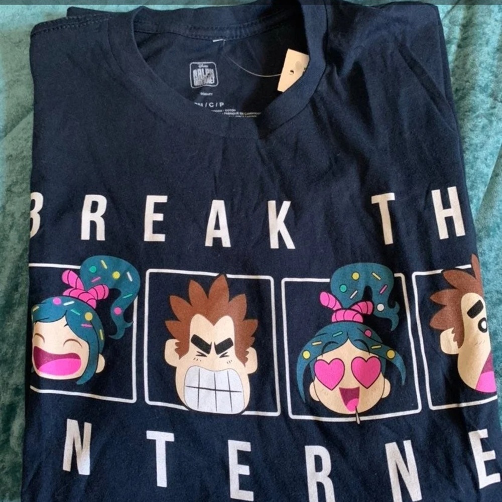 Disney tee